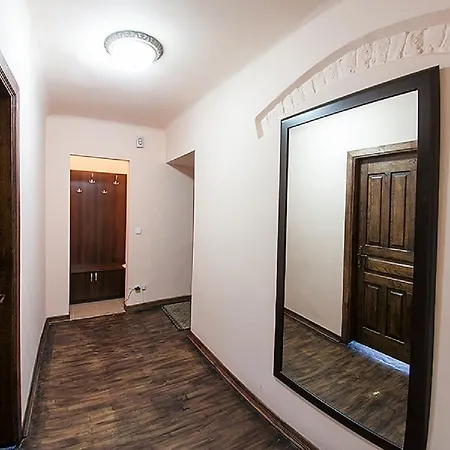 Virmenska Street Apartments: Central Two-Bedroom with Wi-Fi Lviv Exterior photo