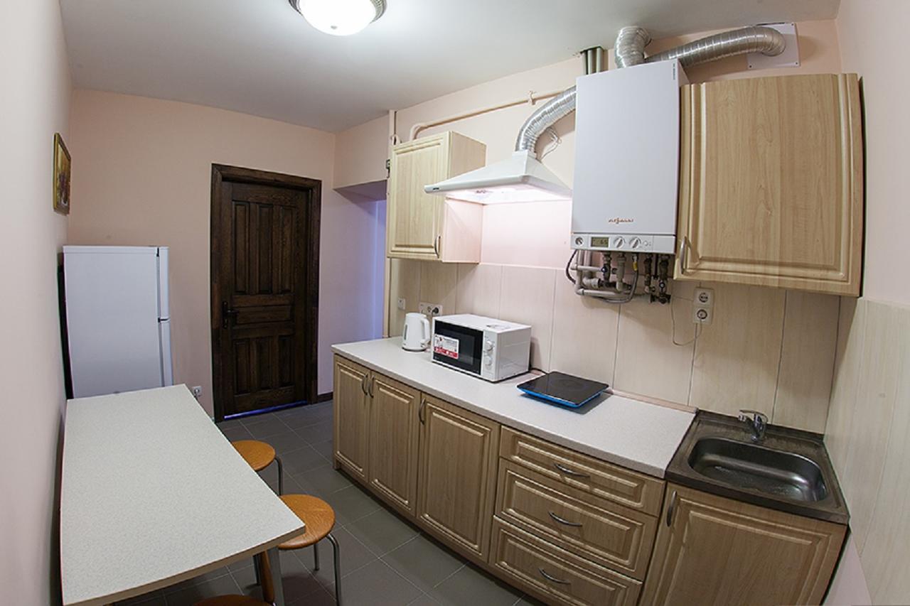 Virmenska Street Apartments: Two-bedroom With Wi-fi Apartment *